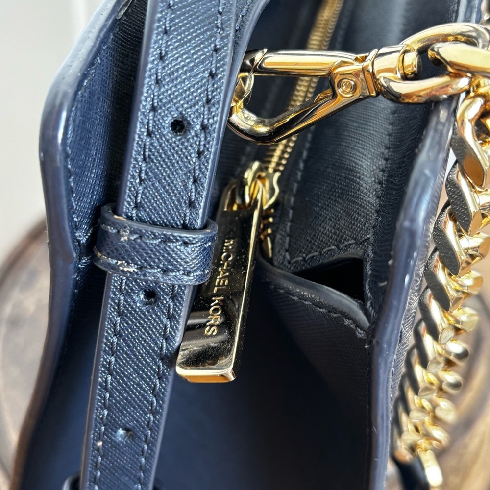 MICHAEL KORS Quinn Large Saffiano Leather Satchel (Color: Navy Blue) - Picture 6 of 15